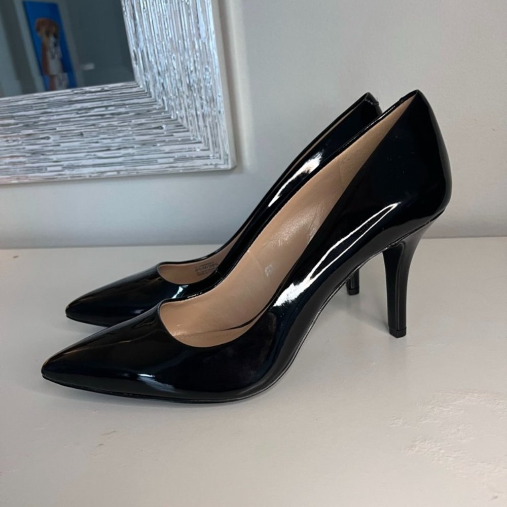 BCBG generation Black patent heels Gaminkh-x